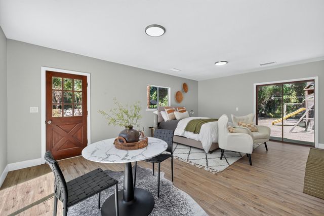619 Wilderness Drive, Sanger, CA 93657