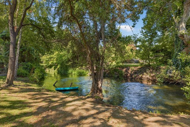 619 Wilderness Drive, Sanger, CA 93657