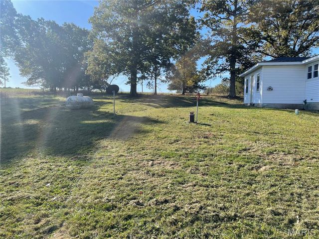 437 County Road 6420, Salem, MO 65560