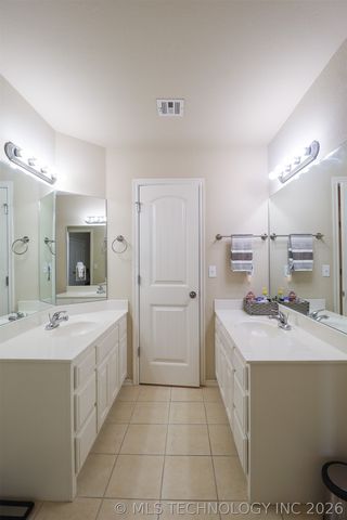 11985 S 91st East Avenue, Bixby, OK 74008