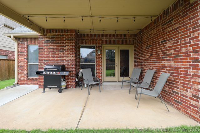 11985 S 91st East Avenue, Bixby, OK 74008