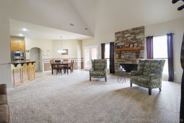 11985 S 91st East Avenue, Bixby, OK 74008