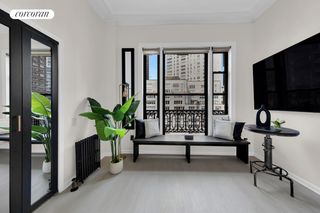 140 W 69TH Street # 124A, New York City, NY 10023