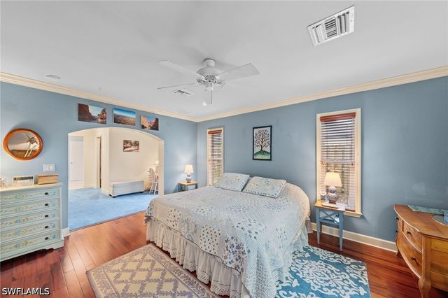 5832 Casablanca CT, Fort Myers, FL 33919