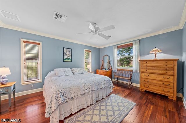 5832 Casablanca CT, Fort Myers, FL 33919