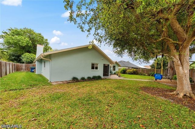 5832 Casablanca CT, Fort Myers, FL 33919