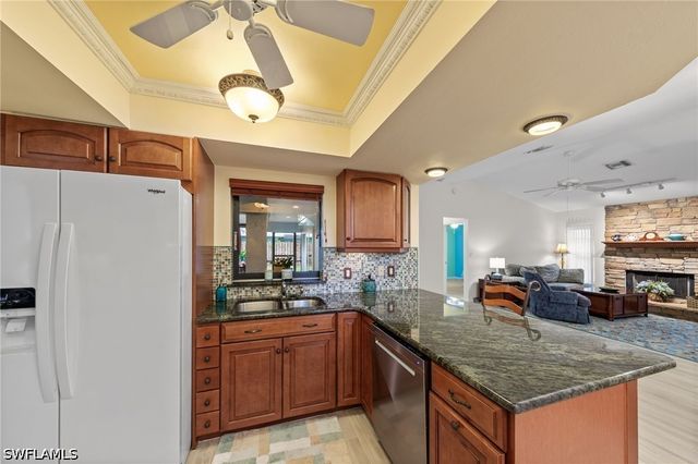 5832 Casablanca CT, Fort Myers, FL 33919