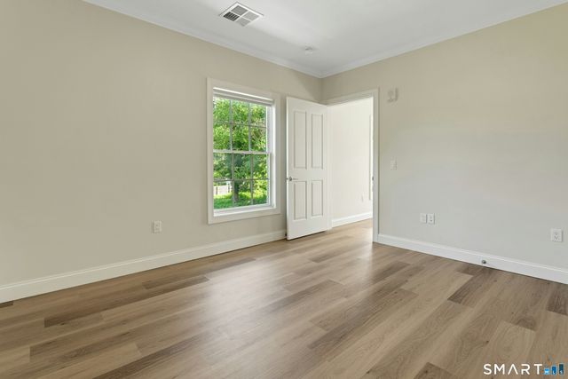 440 Heights Road 201, Darien, CT 06820