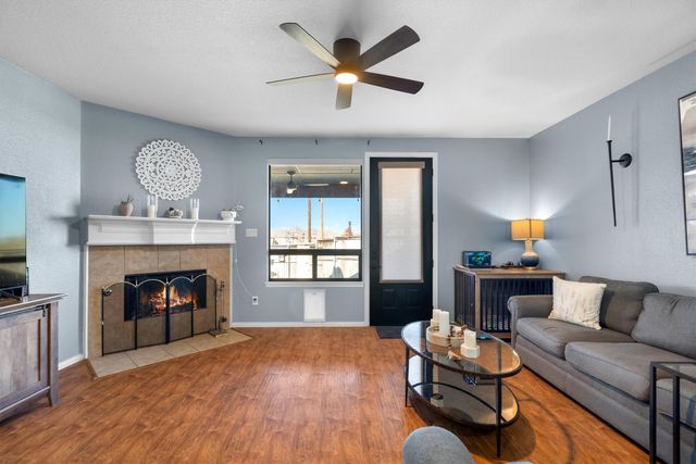 2715 Tori Oak Trail, Corinth, TX 76210