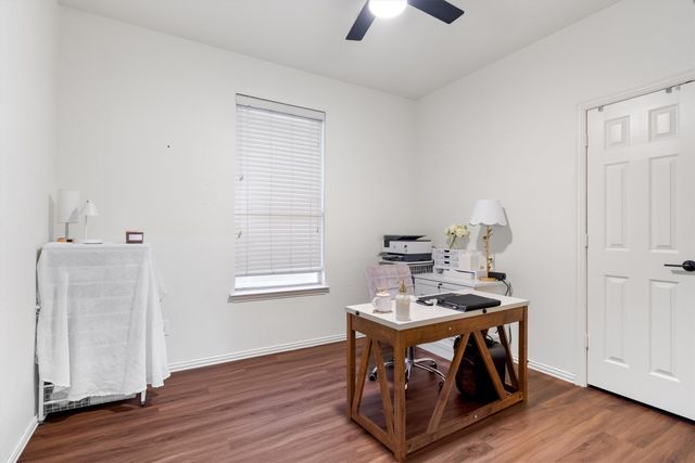 2715 Tori Oak Trail, Corinth, TX 76210