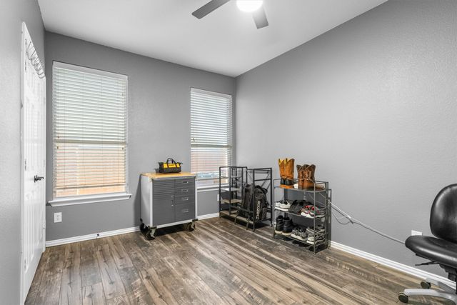 2715 Tori Oak Trail, Corinth, TX 76210