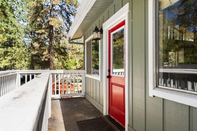 5915 Happy Pines Dr, Foresthill, CA 95631