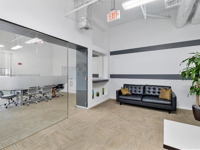 1060 Brickell Ave 4207, Miami, FL 33131