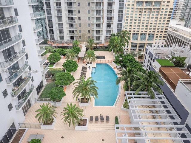 1060 Brickell Ave 4207, Miami, FL 33131