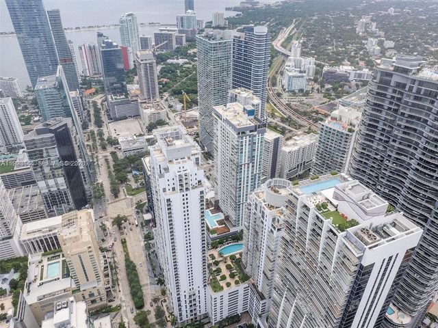 1060 Brickell Ave 4207, Miami, FL 33131