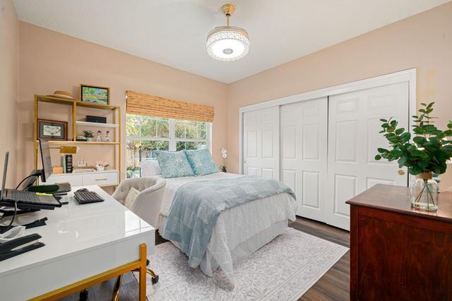 12202 Lakewood Glen Court, Cypress, TX 77429