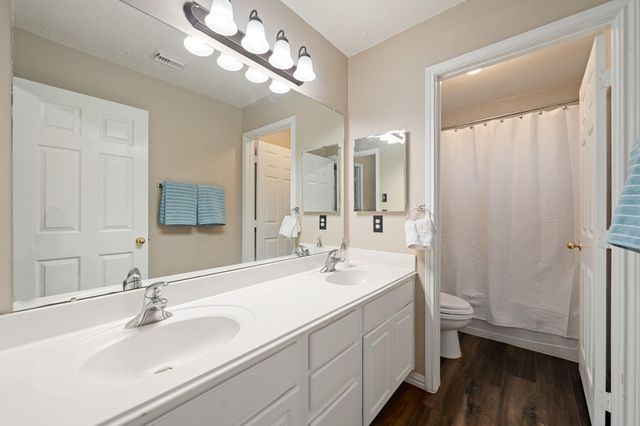 12202 Lakewood Glen Court, Cypress, TX 77429