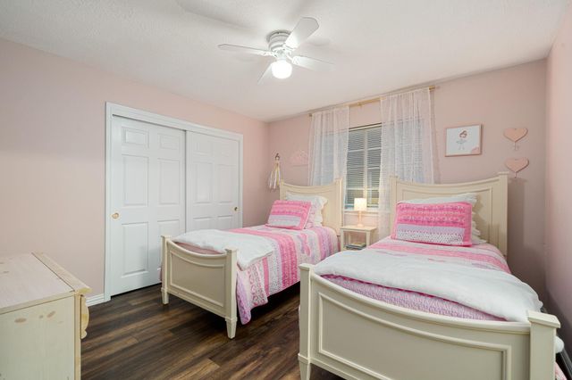 12202 Lakewood Glen Court, Cypress, TX 77429