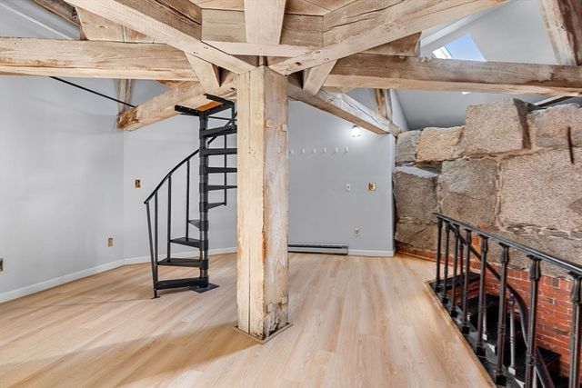 201 Thorndike 2-312, Lowell, MA 01852