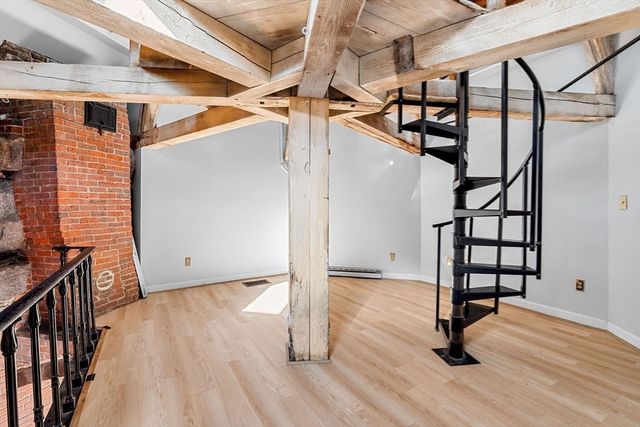 201 Thorndike 2-312, Lowell, MA 01852