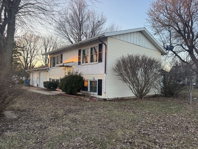 100 W Third Street, Sublette, IL 61367