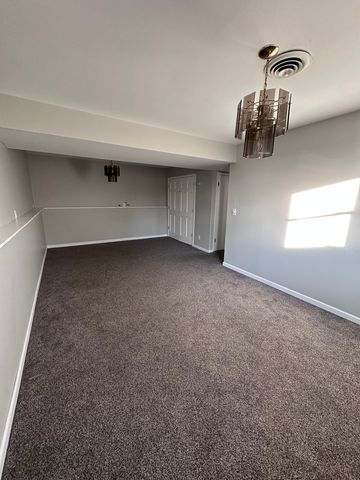 100 W Third Street, Sublette, IL 61367