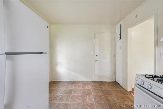 1434 E 52nd Place, Tulsa, OK 74105