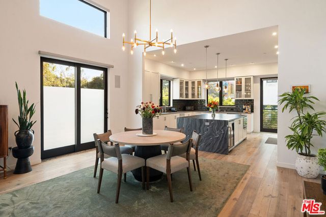 1333 Beverly Green Drive 301, Los Angeles, CA 90035