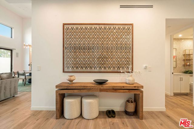 1333 Beverly Green Drive 301, Los Angeles, CA 90035