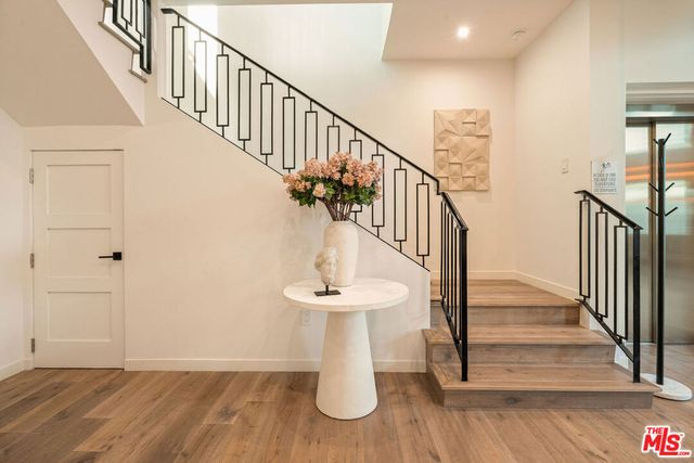 1333 Beverly Green Drive 301, Los Angeles, CA 90035