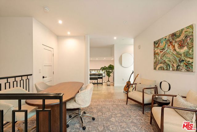 1333 Beverly Green Drive 301, Los Angeles, CA 90035