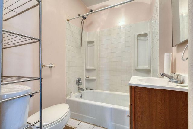 1212 8th STREET, Beloit, WI 53511