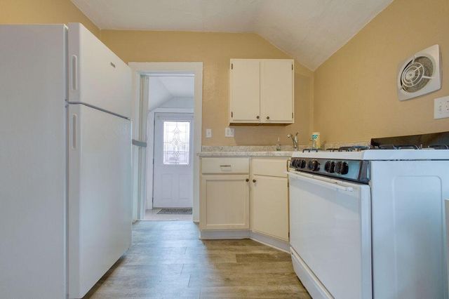 1212 8th STREET, Beloit, WI 53511