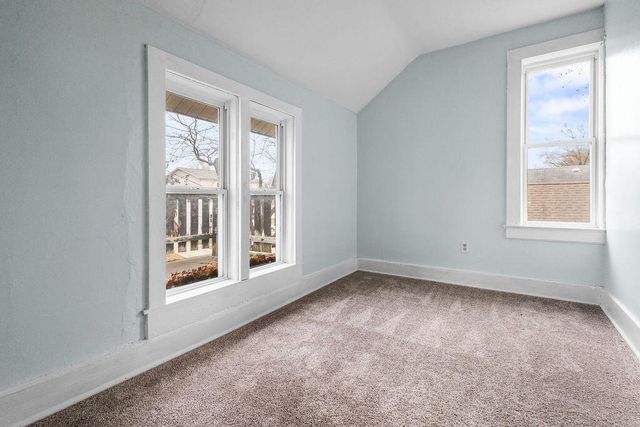 1212 8th STREET, Beloit, WI 53511