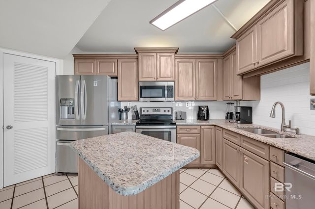 1027 W Beach Boulevard 216, Gulf Shores, AL 36542