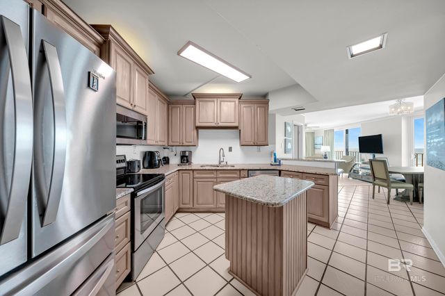 1027 W Beach Boulevard 216, Gulf Shores, AL 36542