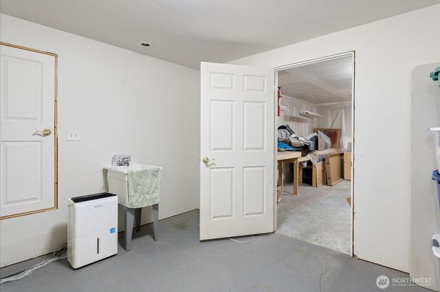 637 Race Road, Coupeville, WA 98239