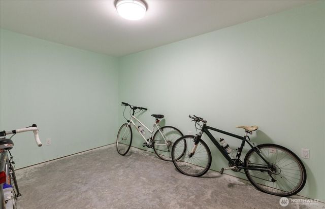 637 Race Road, Coupeville, WA 98239