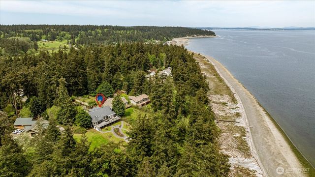 637 Race Road, Coupeville, WA 98239