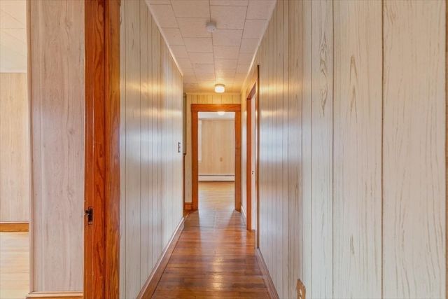 40 Congress St, Amesbury, MA 01913