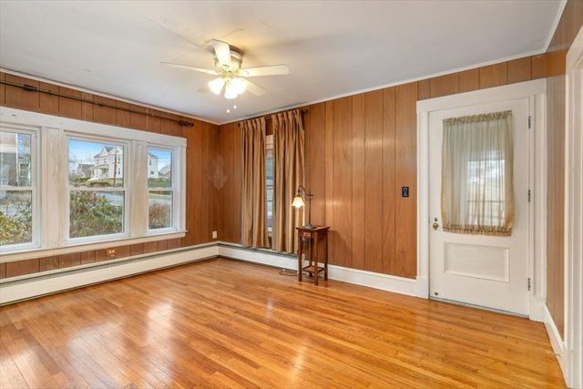 40 Congress St, Amesbury, MA 01913