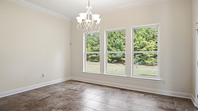 8929 Greenleaves Dr, Denham Springs, LA 70726