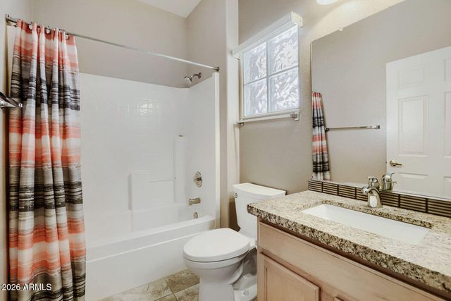 15186 W LAS BRIZAS Lane, Sun City West, AZ 85375