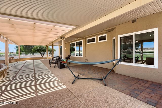 15186 W LAS BRIZAS Lane, Sun City West, AZ 85375