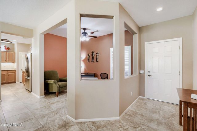 15186 W LAS BRIZAS Lane, Sun City West, AZ 85375