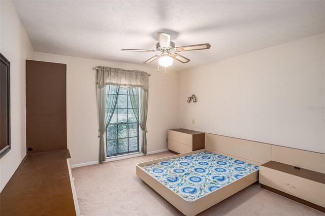 2110 SILOAM SPRINGS DRIVE, Dover, FL 33527