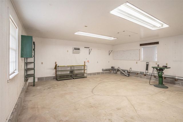 2110 SILOAM SPRINGS DRIVE, Dover, FL 33527