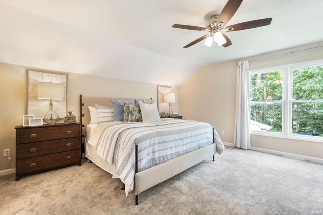 1854 Acorn Lane, Mishawaka, IN 46544
