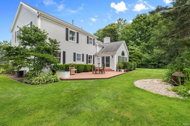 1854 Acorn Lane, Mishawaka, IN 46544