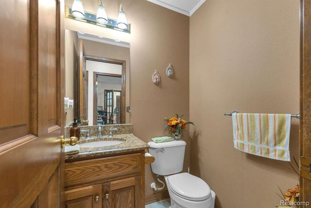 43746 Via Antonio Drive, Sterling Heights, MI 48314